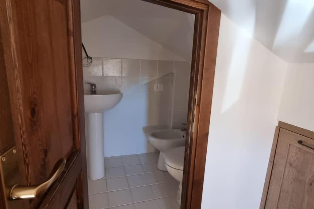 Ferienwohnung Il Nido Castel Di Sangro Exterior foto